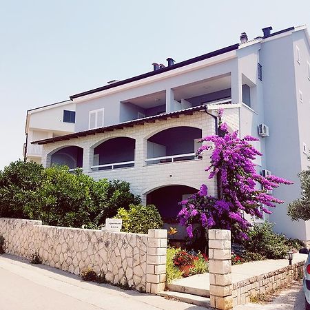 Apartments Luma Hvar Town Luaran gambar