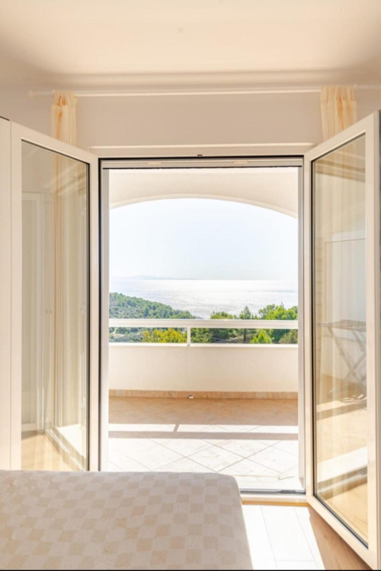 Apartments Luma Hvar Town Luaran gambar